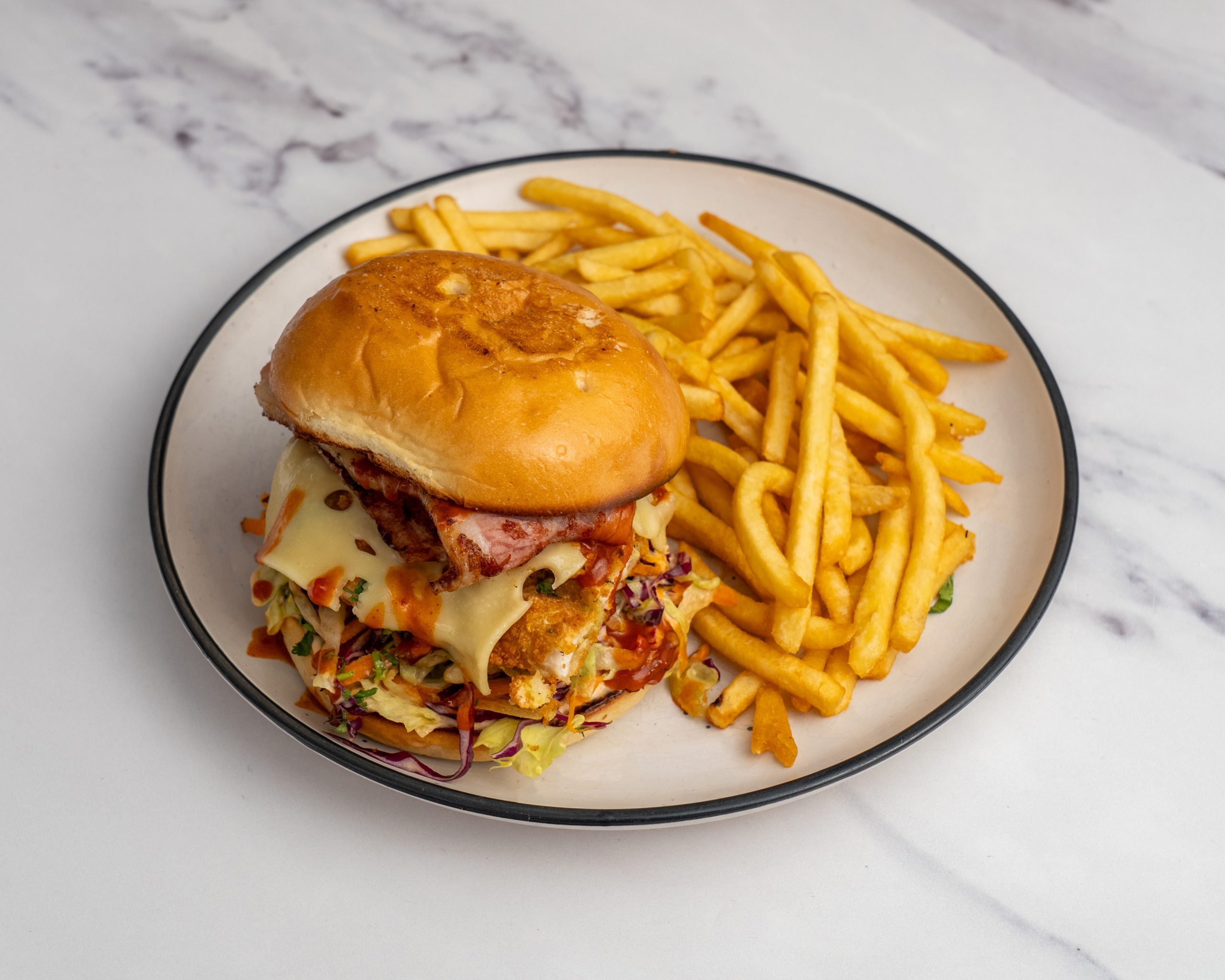 Beaches (Food, Espresso and Bar) _ Southern Fried Chicken Burger_2880x2304